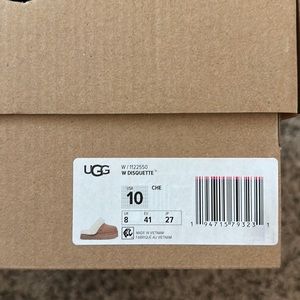 UGG Disquette the color chestnut size USA 10